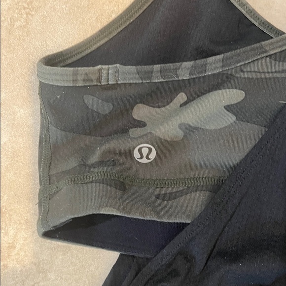 Lululemon No Limit Tank Size 8 - Picture 6 of 8